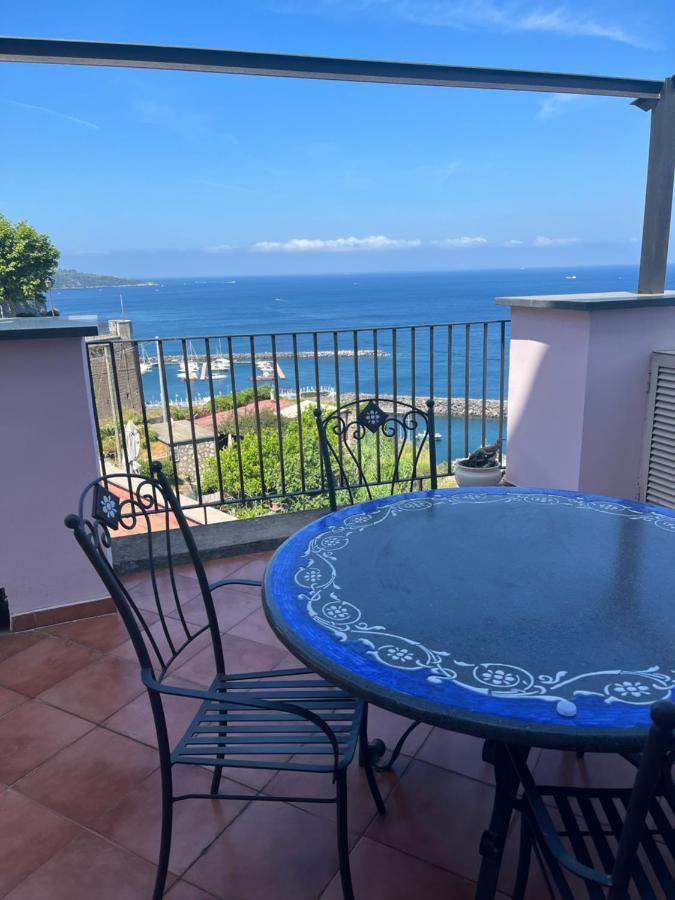 Coral Blue Apartment Пиано ди Соренто Екстериор снимка